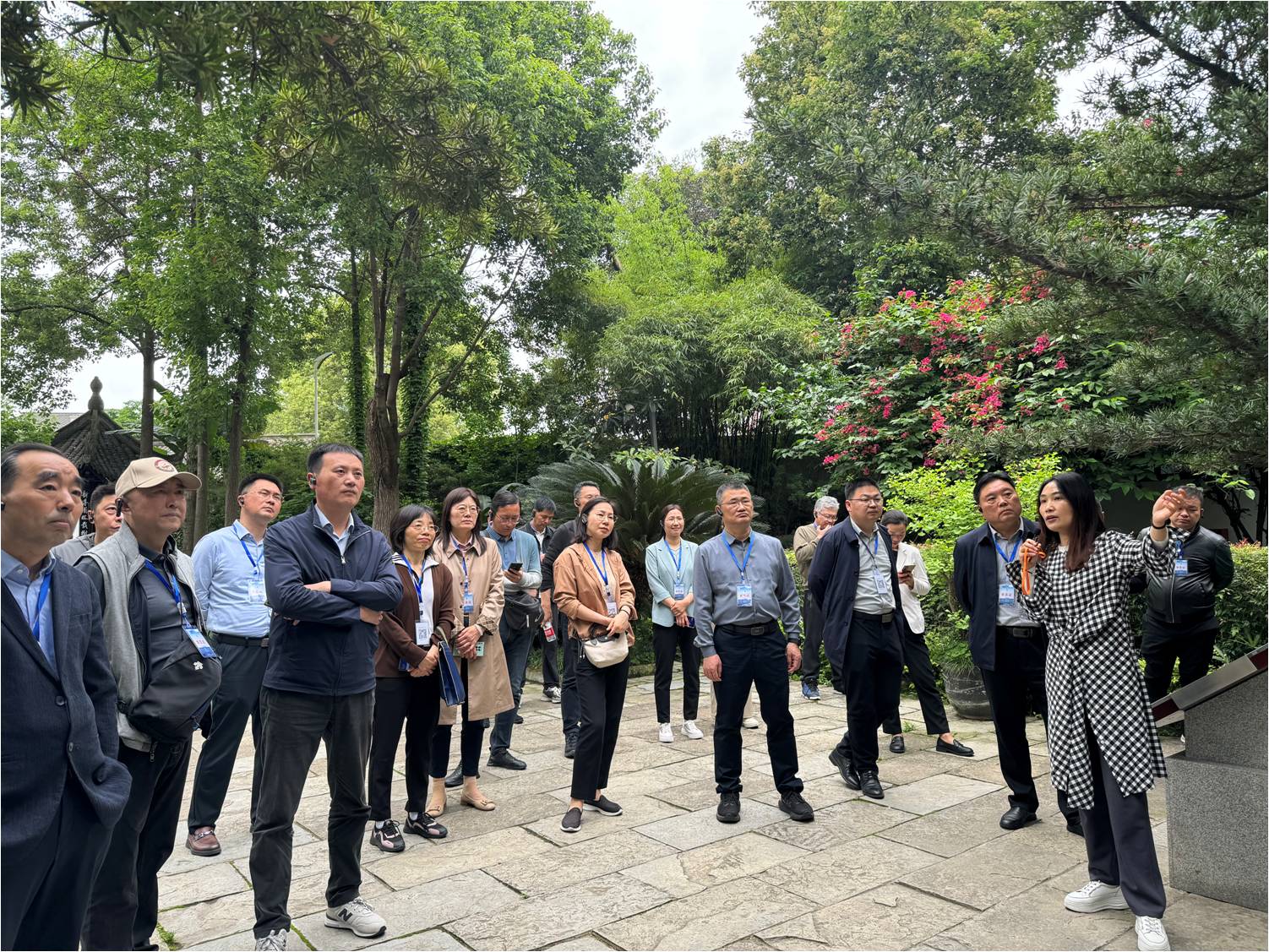 图片1.jpg 图片1.jpg